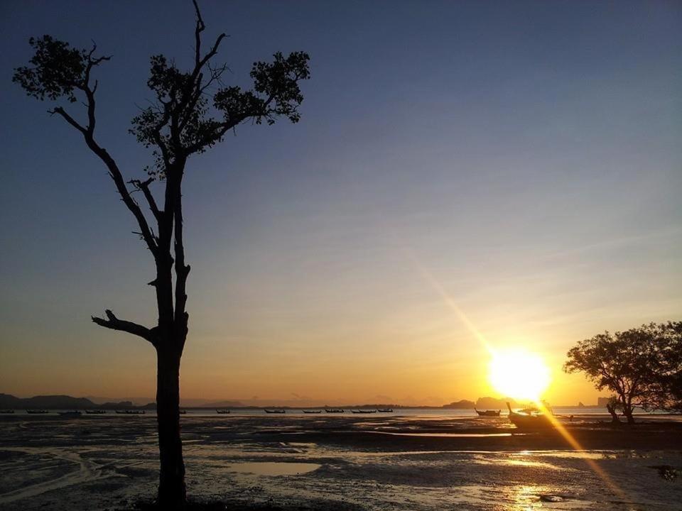 Kohmook The Sun Great Resort Ко Моок Екстериор снимка